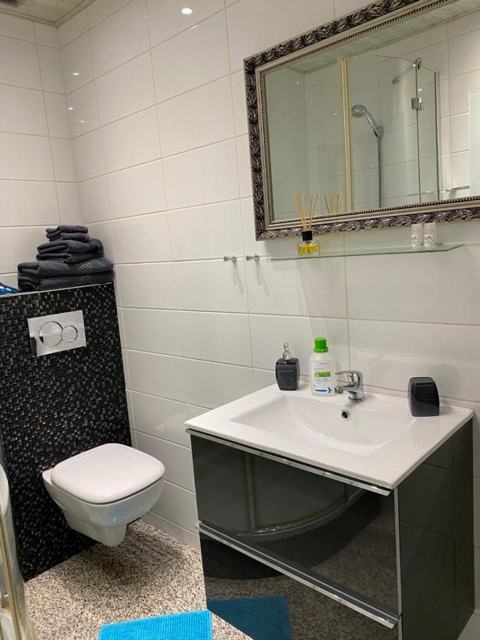 City Luxus Appartement Naehe Koeln Messe - Lanxess Arena מראה חיצוני תמונה